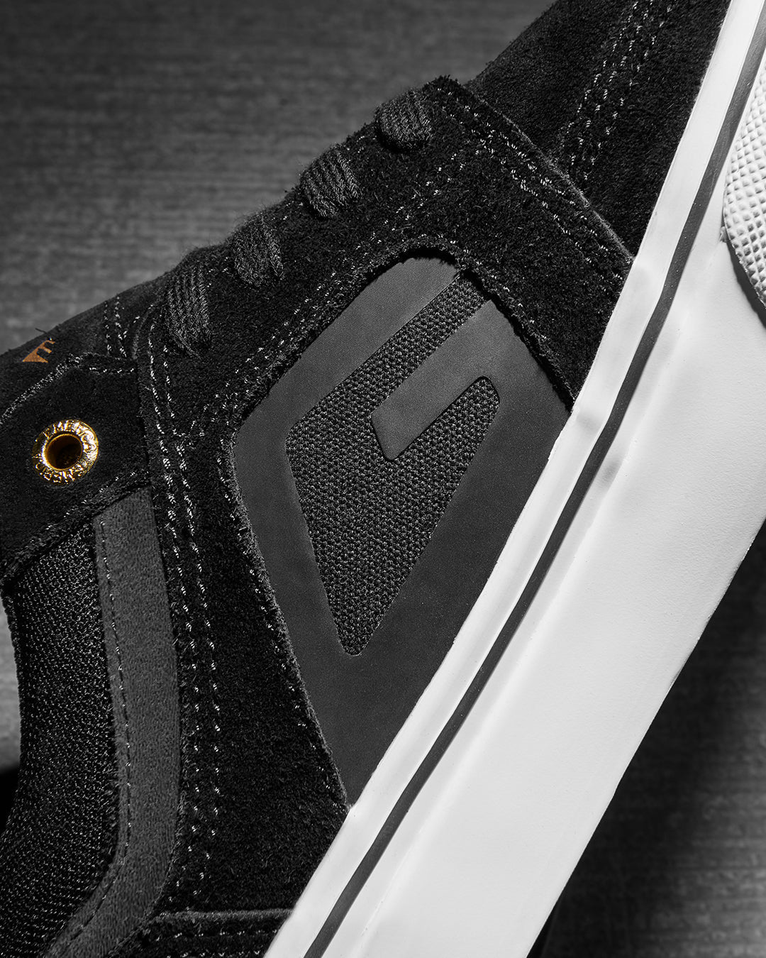 hoban - skate shoes - black/white/gold - emerica