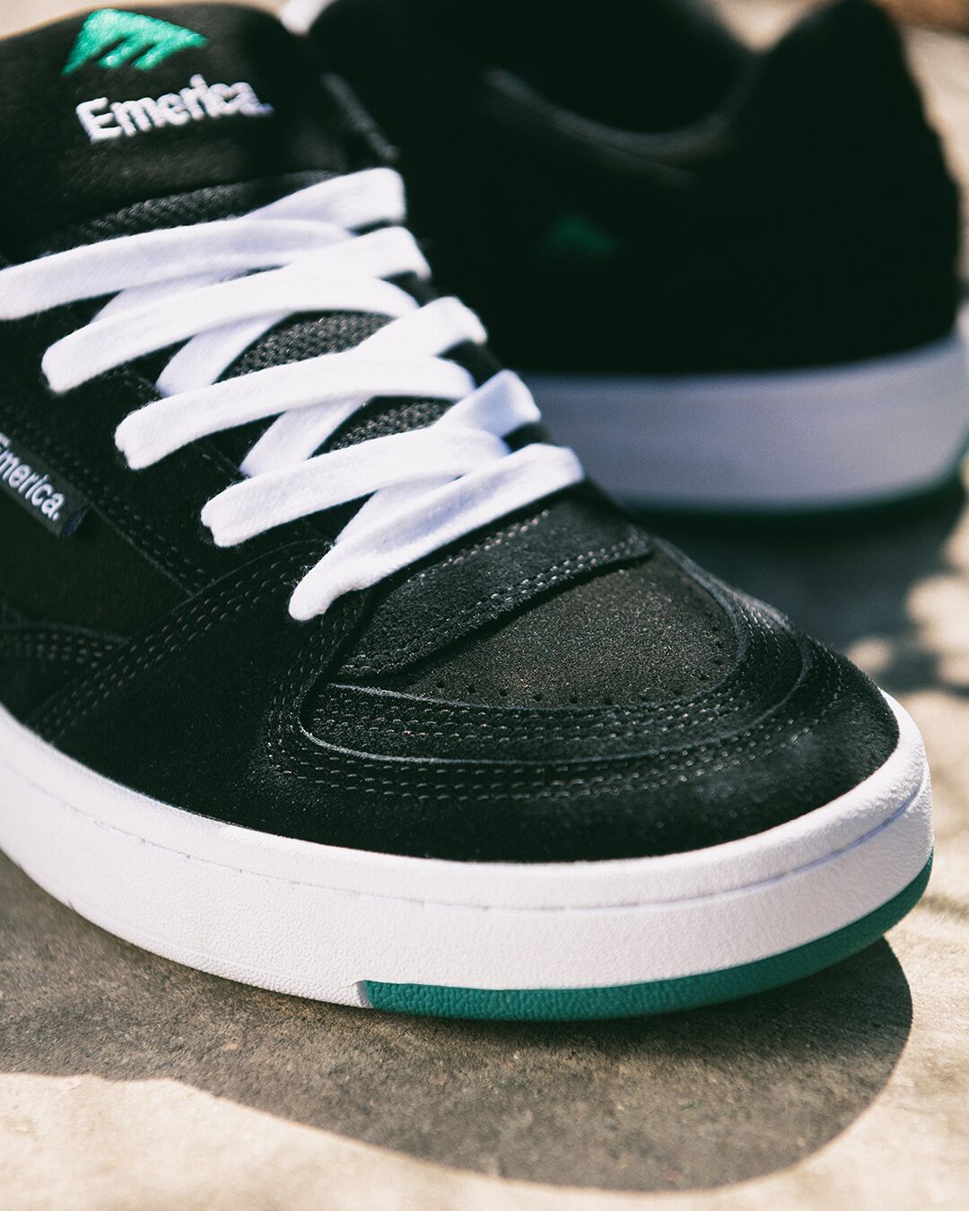 Skate Shoe - Mute - Black - Emerica