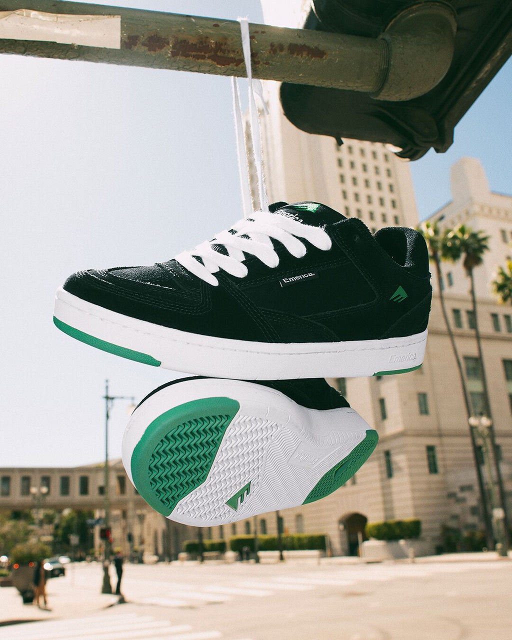mute - skate shoes - black - emerica