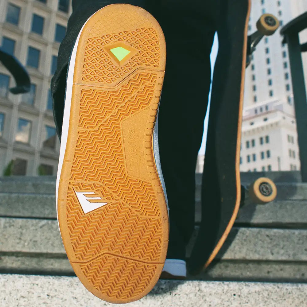 Emerica Mute Low-Top Vulcanized Skate Skateboarding Durable